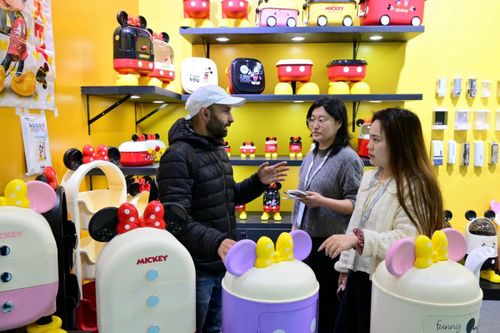 从义乌发展看政绩观 在日用百货中诠释以人民为中心